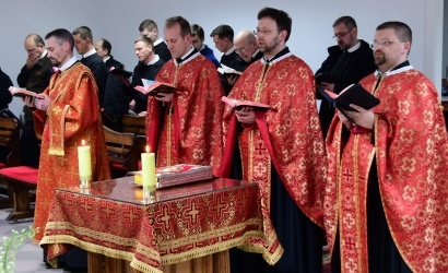 Виставлення Плащаниці в каплиці св. Йосифа